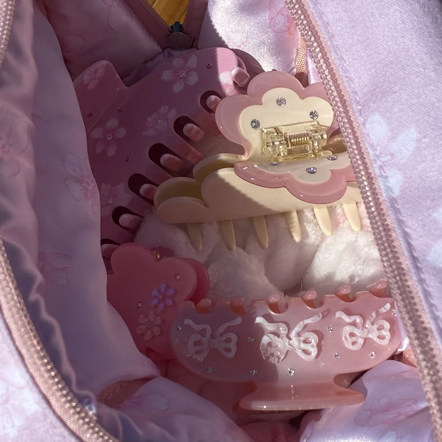 Cream Puff Clip