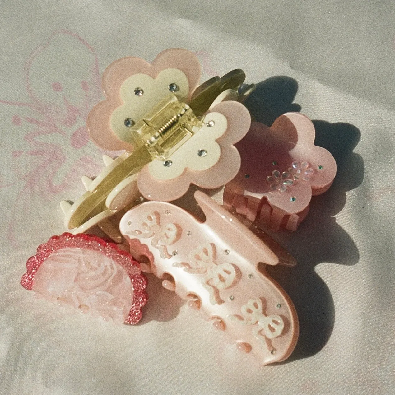 Cream Puff Clip