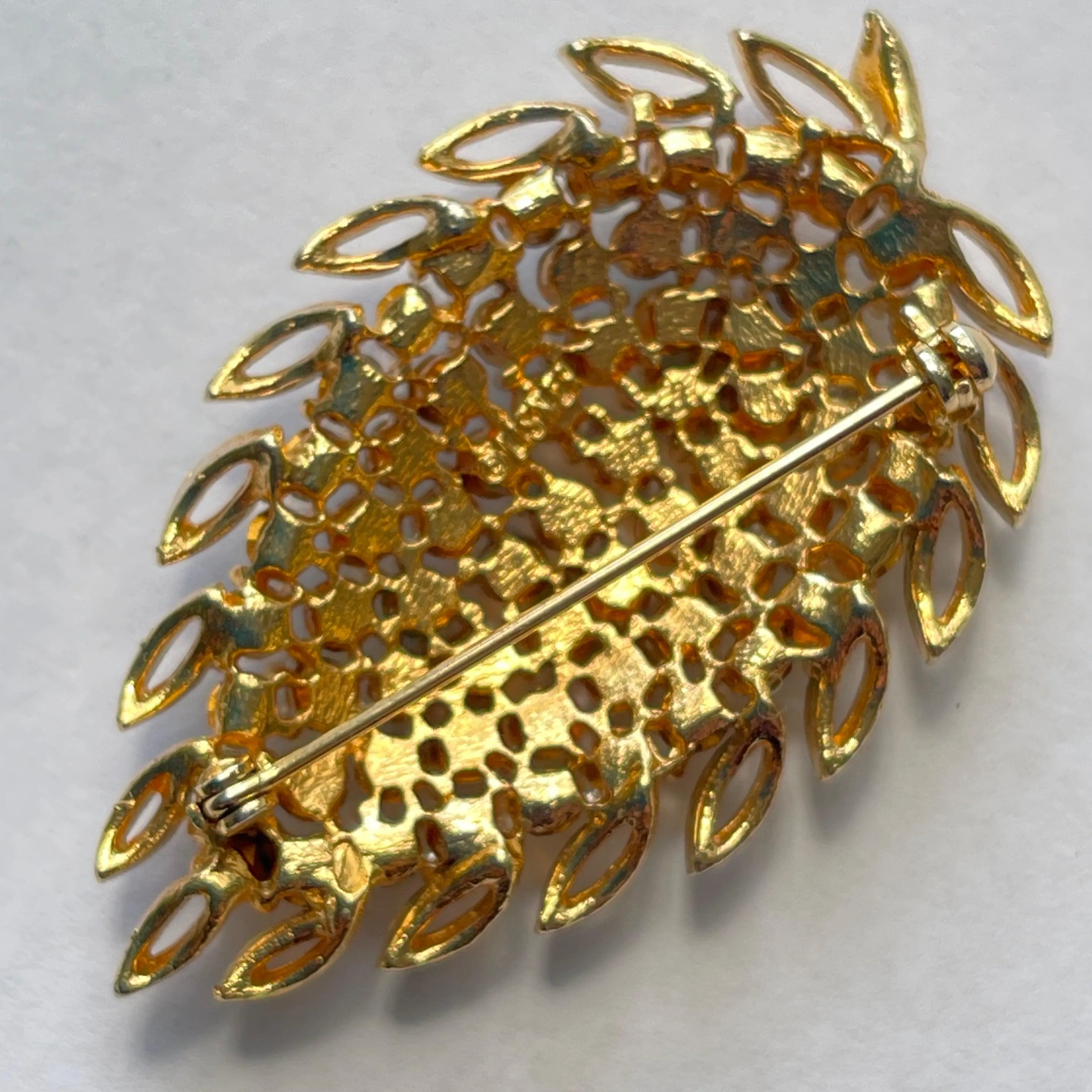 Lisner Vintage Rhinestone Leaf Brooch