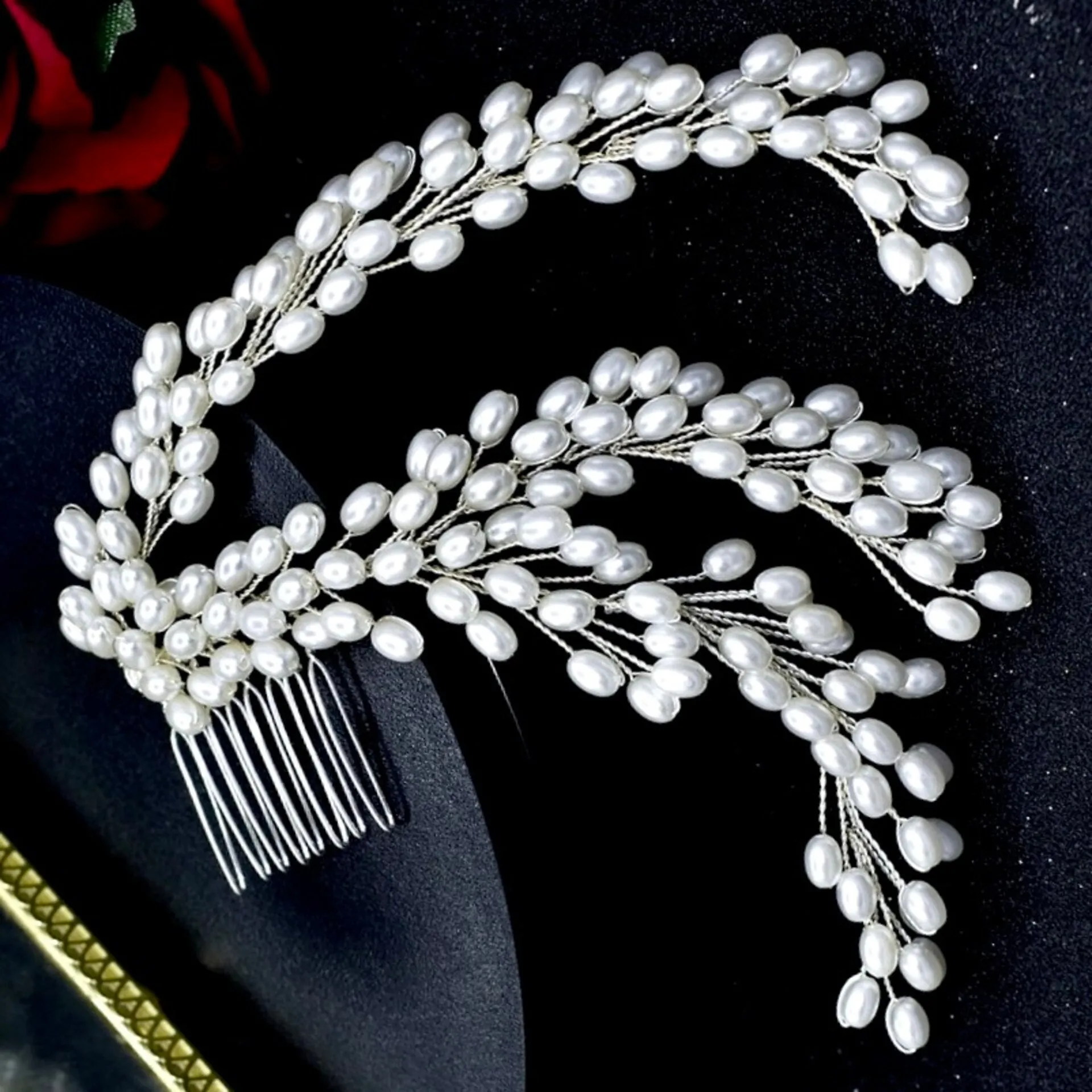 "Loretta" - Pearl Bridal Hair Comb / Vine