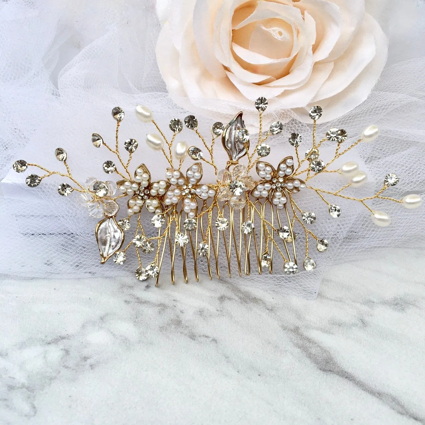 "Lucinda" - Pearl Bridal Hair Comb - Available in Silver, Yellow Gold and Rose Gold