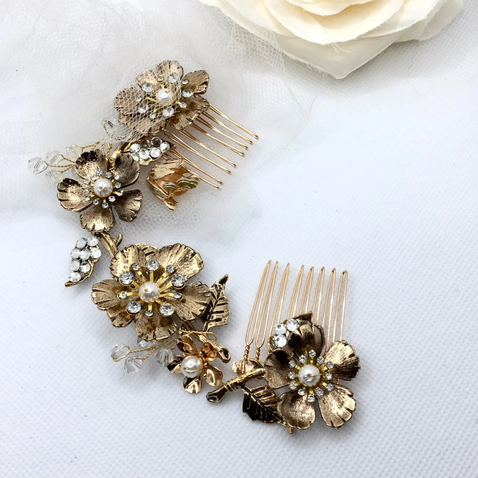 "Vanna" - Vintage Gold Bridal Hair Comb / Vine