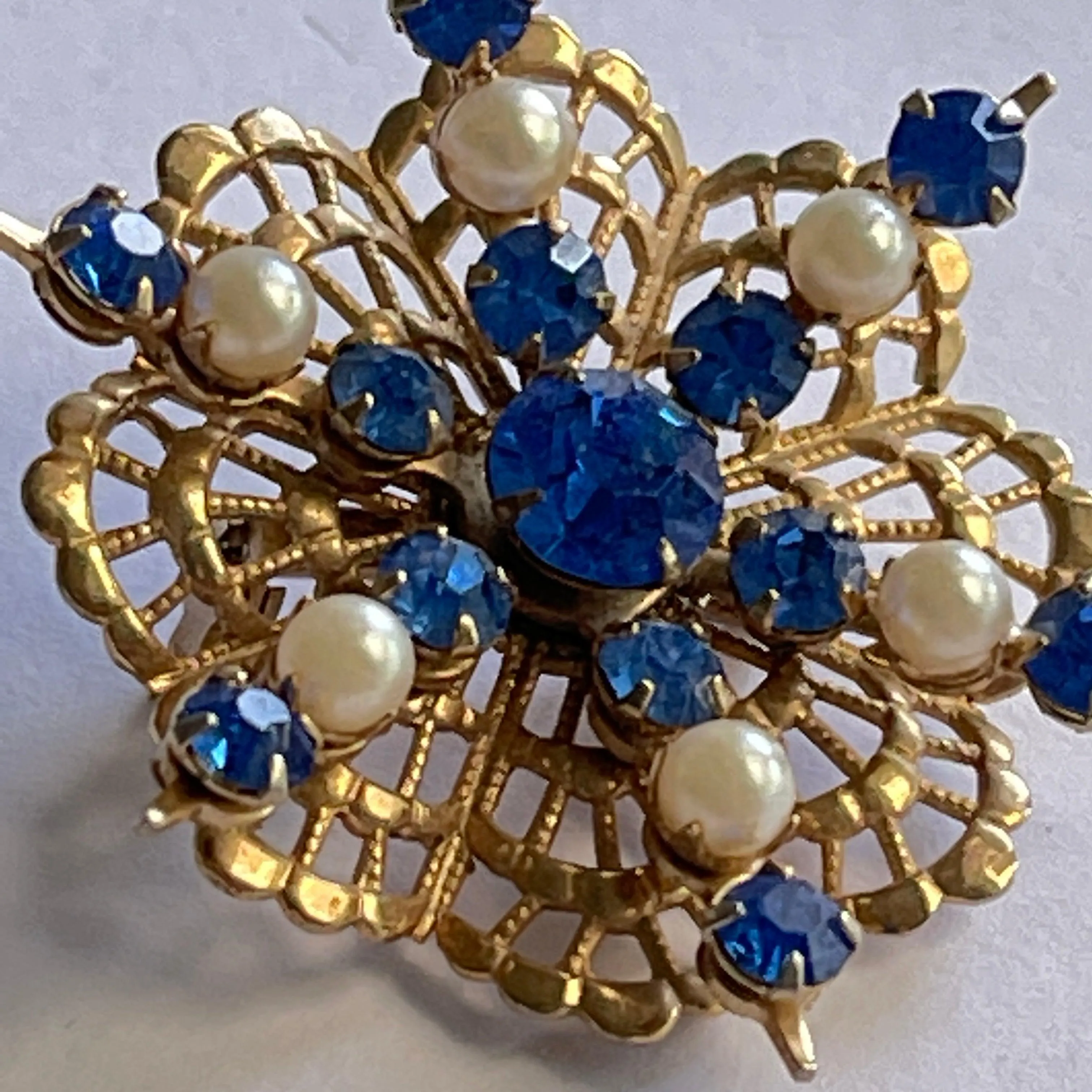 Sunburst of Blue Vintage Brooch