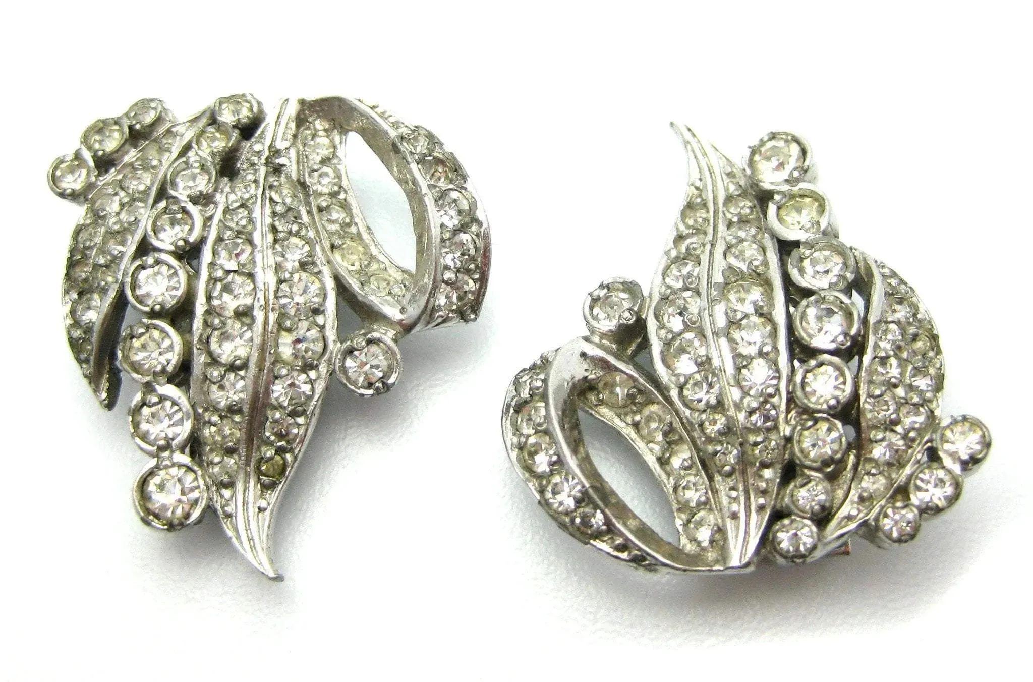 Vintage 1950s Duette Dress Clip Brooch