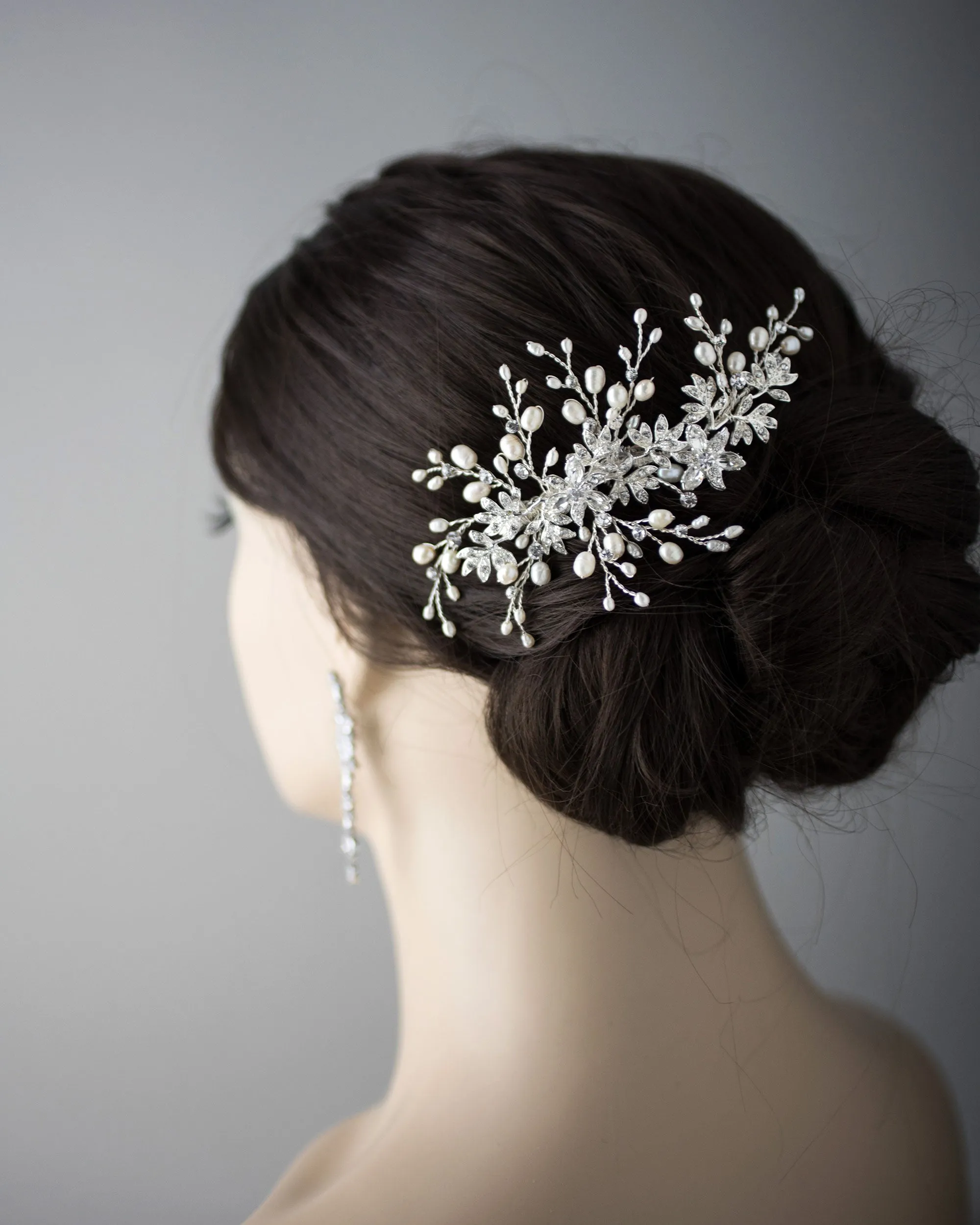 Wedding Hair Comb of Marquise Flowers and Pearls