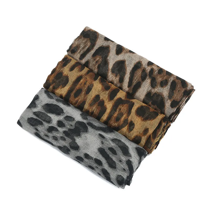 YZ35  Bali print leopard head scarf